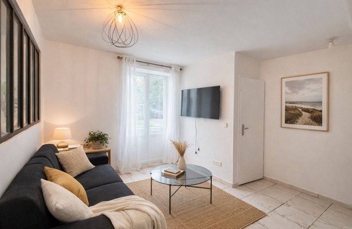 Urt House | House 3 bedrooms - Sleeps 8 - 15 Minutes from Bayonne
