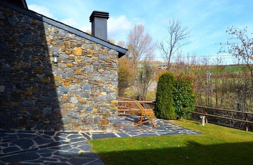 Guils de Cerdanya House | House 3 rooms Fireplace, Garden & Dryer