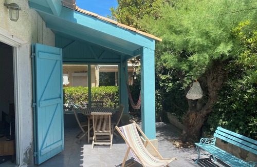 Gruissan Plage House | House 300 m from the beach, with very nice exterior