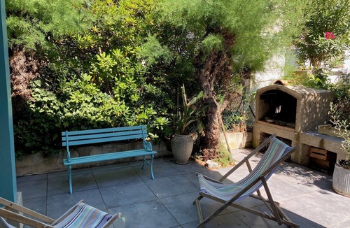 Gruissan Plage House | House 300 m from the beach, with very nice exterior