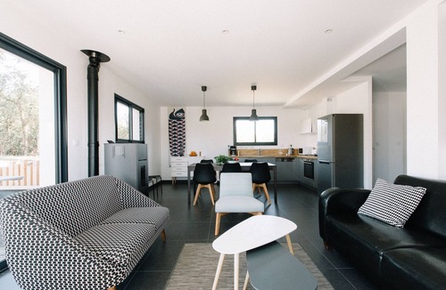 Prefailles House | House 300 m Sea and Beach
