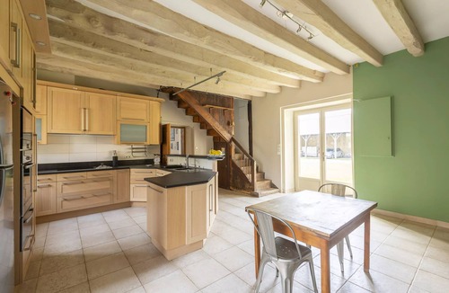 Pace House | House 315 sqm, Rennes, 15 people, heated pool