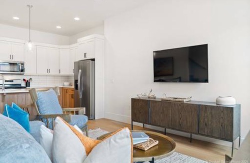 Bloomington House | House ∙ 4 bedrooms ∙ 12 guests