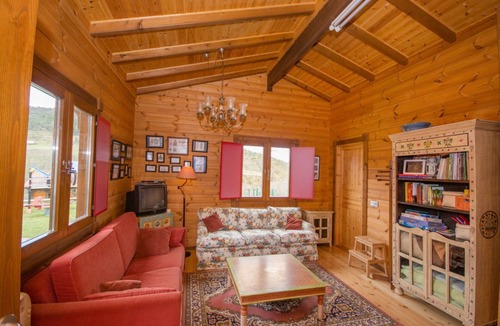 Cozuela Cabin | House 4 Eskutzi, Waterfall
