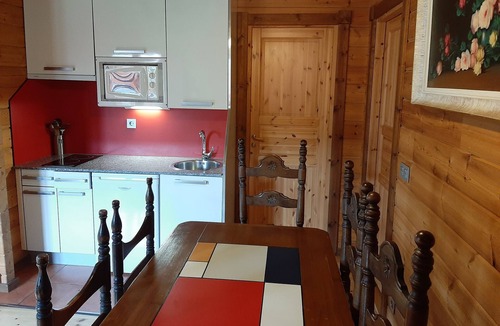 Cozuela Cabin | House 4 Eskutzi, Waterfall