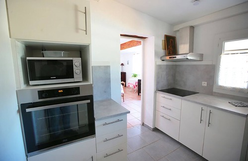 Fontvieille House | HOUSE 4 PERS. QUIET POOL COMFORT