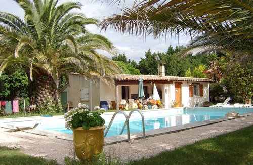 Fontvieille House | HOUSE 4 PERS. QUIET POOL COMFORT
