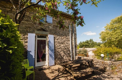 Montreal House | HOUSE 4 -Terrace, garden furniture, beautiful view, swimming pool, summer entertainment