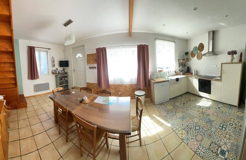 Landrethun-les-Ardres House | House 4pers center village calm and relaxation!