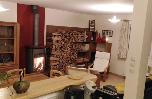 Die Villa | House 5 bedrooms / 9 places in a quiet area 5 minutes walk from the SNCF train station and the city center