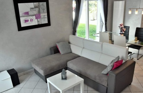 Loison-sous-Lens House | House 5 minutes from the Louvre Lens