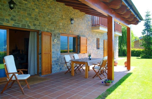Prullans House | House 5 rooms 10 Pax, Fireplace, Garden, Cadí Views & Wi-Fi