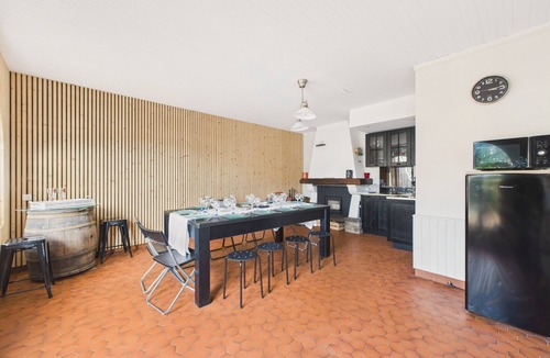 Saint-Michel-Chef-Chef House | House 50m from the sea, 8 adults 3 children