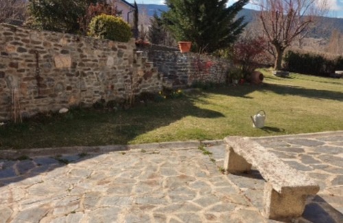 Osseja House | House 6/7 pers WIFI, large garden on Osseja 2 km from Spain 30mn from the slopes