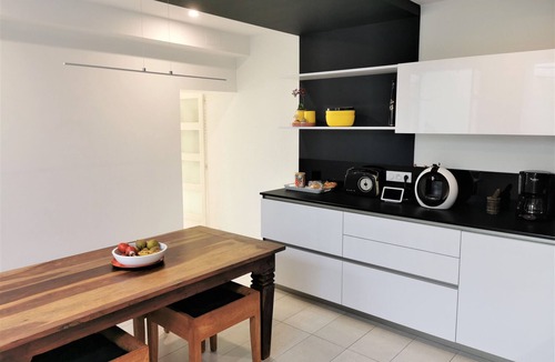 Olonne-sur-Mer House | House 6 people - 3 bedrooms - enclosed garden