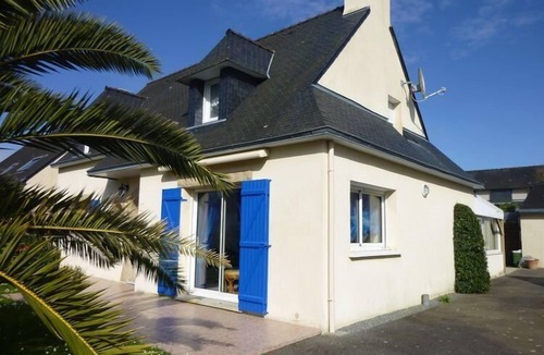 Kervoyal House | House 6 people. with garage, the beach on foot