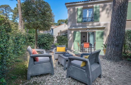 Saint-Brevin-les-Pins Ski Chalet | House 60m², 500m from the beach for 4