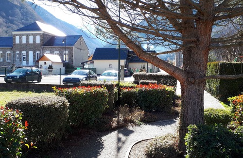 Saint-Mamet House | House 70 m2 near thermal baths, gondola (1.5km)