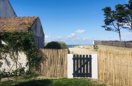 Noirmoutier-en-l'Ile House | House 8 beds with direct access to Mardi Gras beach