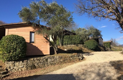 Montreal House | HOUSE 8 - Large Terrace, garden furniture, beautiful view, swimming pool, entertainment throughout