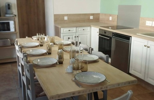 Nieul-sur-l'Autise House | House - 8 people - air conditioning - marais poitevin