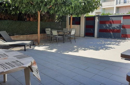 Le Port House | House 80 metres from the beach