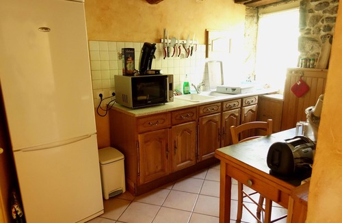Les Ancizes-Comps House | House 90m² 6/7p. veranda + garden near Lake Fades in Auvergne-Combrailles