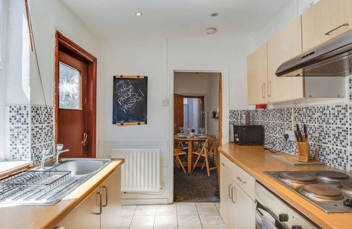 Coventry Apartment | House Accommodation - Coventry Free Parking