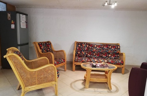 Goudargues House | House Aiguillon