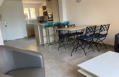 Rayol-Canadel-sur-Mer House | HOUSE AIR CONDITIONED INTERNET PANORAMIC SEA VIEW BEACH 300M GARAGE