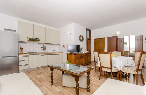 Bogomolje House | House Ana (47591-K1) - Bogomolje