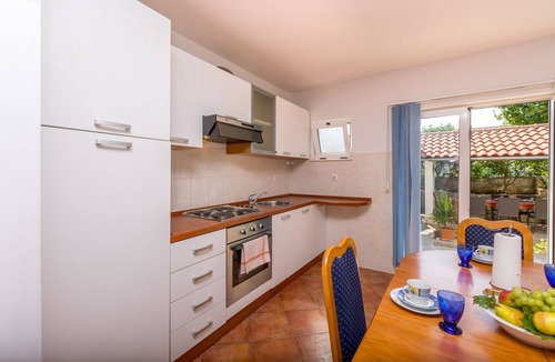Grohote House | House Ante (30951-K1) - Grohote