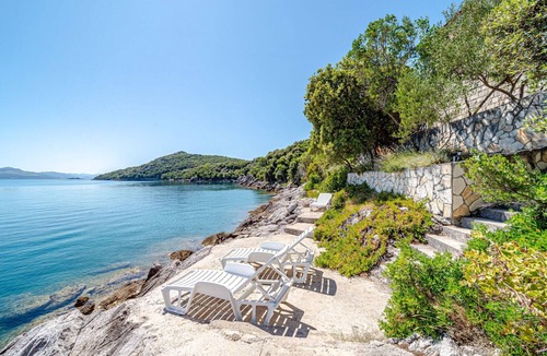 Janjina Villa | House Ante Osobjava by Villas Guide