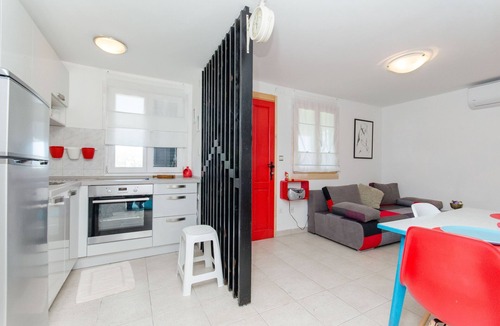 Grohote House | House Ara (47713-K1) - Grohote