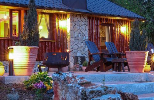 Otocac Cabin | House Arupium - HOT TUB