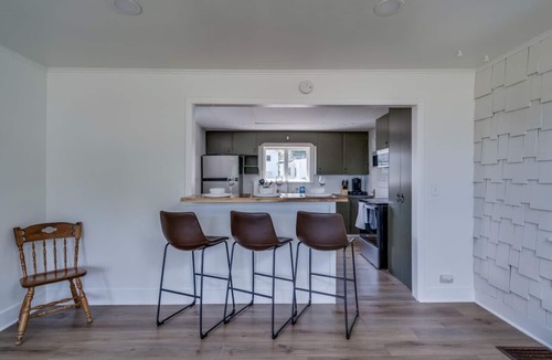 Clayton House | House at K's Motel with majestic views of St. Lawrence River