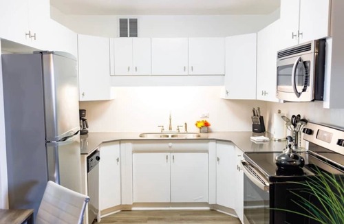 Ridgedale Park Apartment | House At Phipps