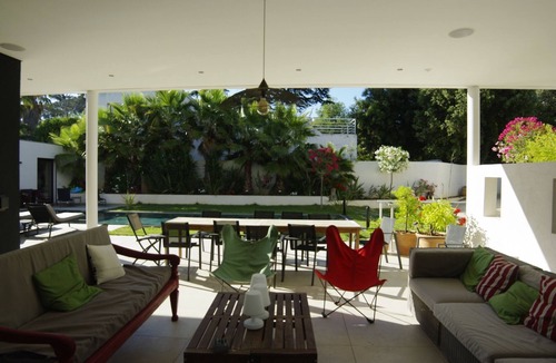 La Pointe Rouge House | House at the gateway to the calanques in a residential area