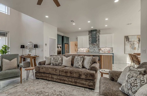 Medicine Park House | House at the Refuge - Relax & Take in Nature