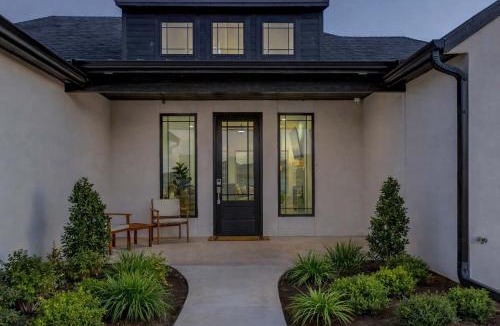 Medicine Park House | House at the Refuge - Relax & Take in Nature