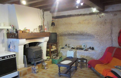 Bourdeilles House | HOUSE AT THE WATERFRONT