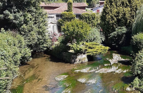 Bourdeilles House | HOUSE AT THE WATERFRONT
