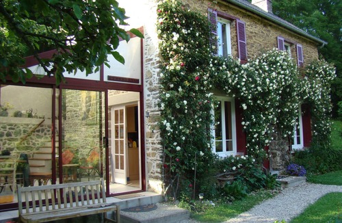 Gratot Cottage | House at the waterfall GRATOT