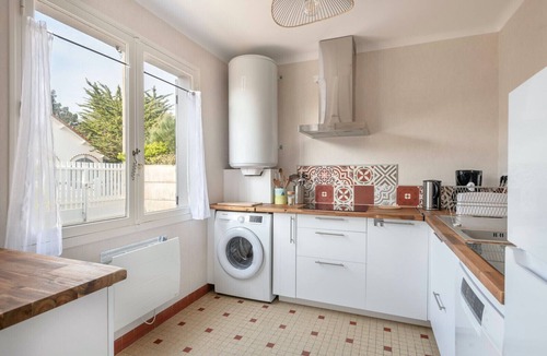Tharon-Plage House | House avec jardin à 140m de la Plage