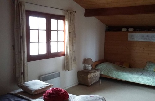 Sainte-Eulalie-en-Born House | House between forest, lakes and ocean
