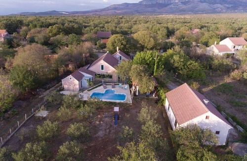 Drnis House | House Back to nature (120191-K1) - Drniš
