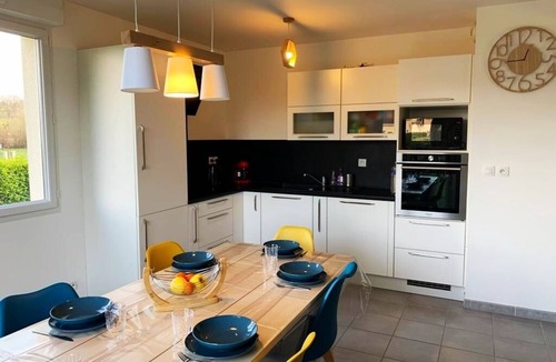 Dozule House | House between countryside and sea!