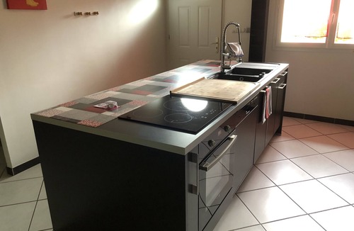 Aureilhan House | HOUSE BETWEEN LAKES AND OCEAN