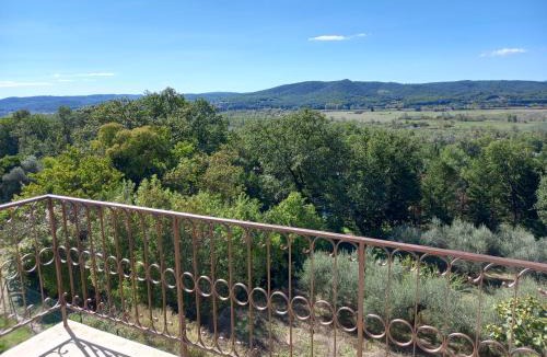 Cruviers-Lascours Apartment | House between Nîmes and Ales