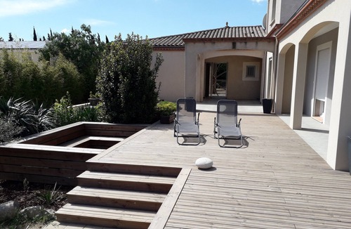 Cuxac-dʼAude House | House between sea, pool and garrigue